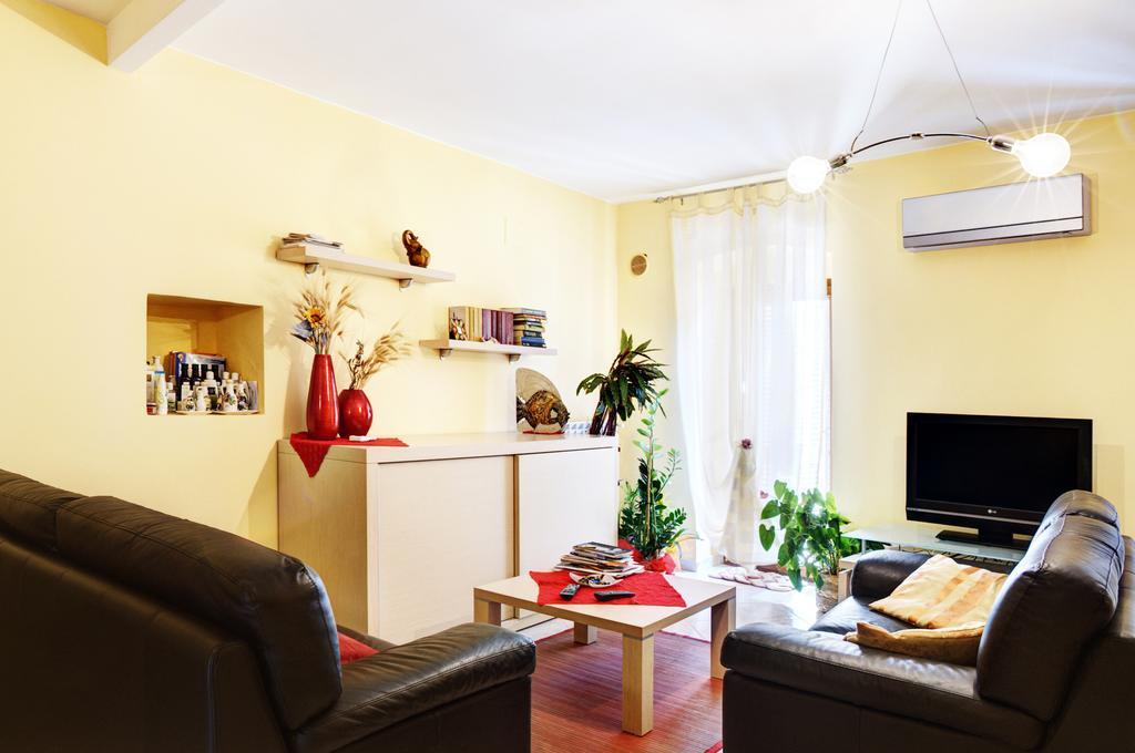 Bed & Breakfast Da Tina Guardialfiera Rom bilde
